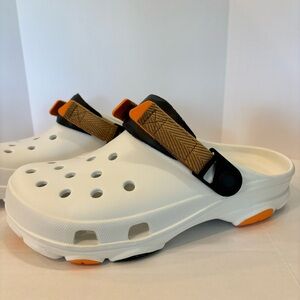 Crocs Classic All Terrain Clogs Slip-On Water-Friendly White Men’s 6 Women’s 8